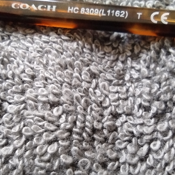 Coach sunglasses - Picture 6 of 6